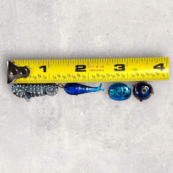Ocean Theme Bead Lot Seahorse Fish Lampwork Glass & Ceramic Blue Craft Mix - Picture 7 of 7